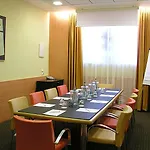 Crowne Plaza By Ihg