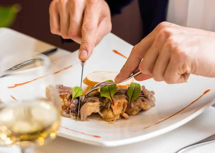 فندق Crowne Plaza By Ihg