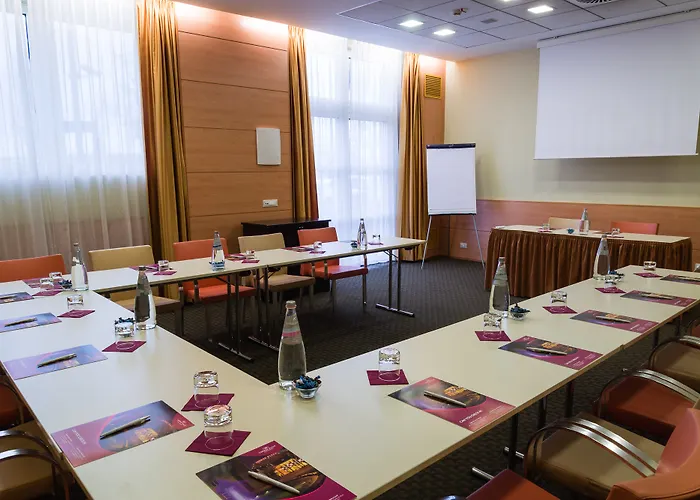 Crowne Plaza By Ihg بادوفا