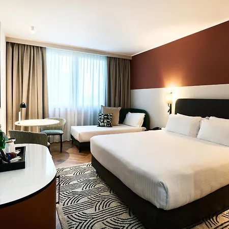 ホテル クラウン プラザ