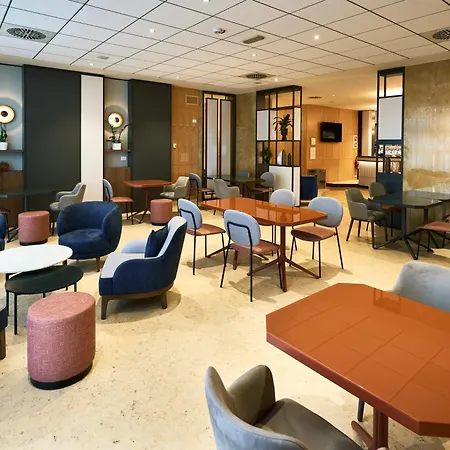 クラウン プラザ 4*