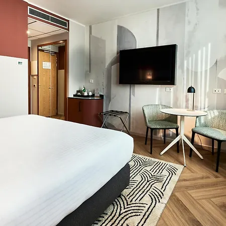 ホテル クラウン プラザ