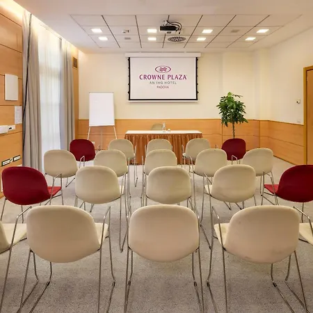 Crowne Plaza By Ihg 4* Padua