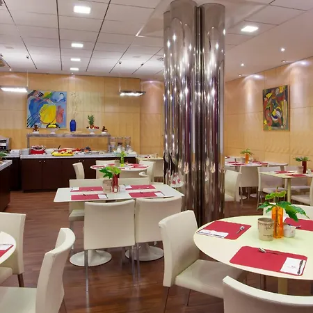 Crowne Plaza By Ihg Падуя