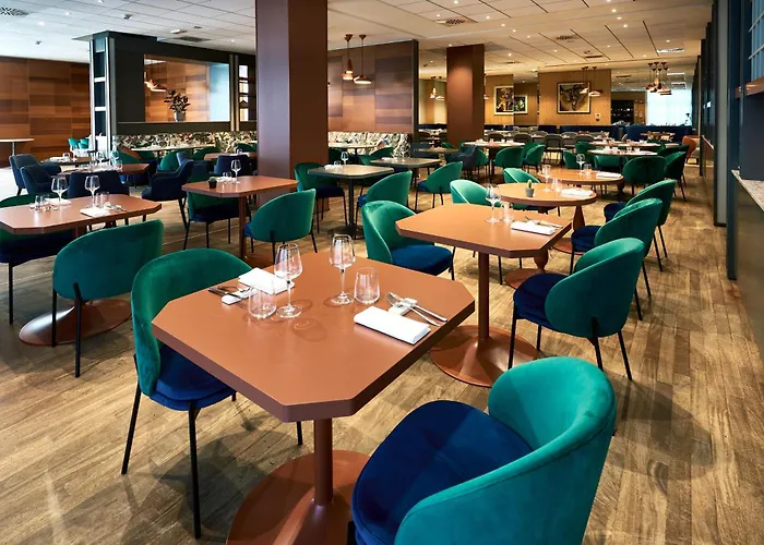 Hotel Crowne Plaza By Ihg 4*