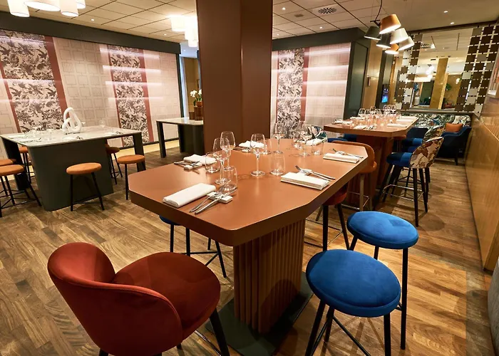 Crowne Plaza By Ihg
