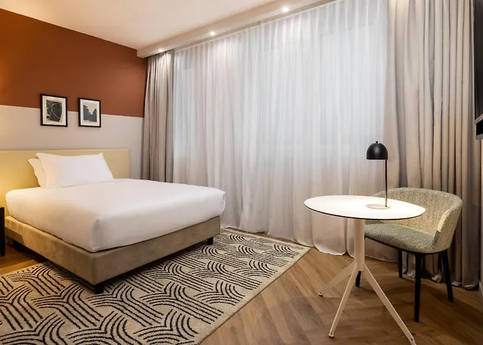 Hotel Crowne Plaza By Ihg